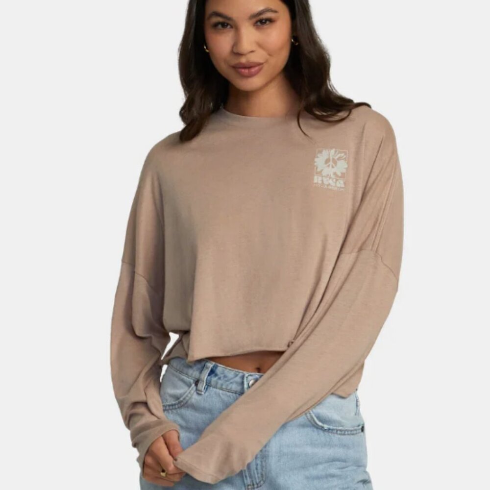 RVCA Cloud Long Sleeve Warm Taupe NWT